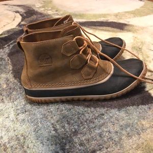 Sorel waterproof out and about duck boots